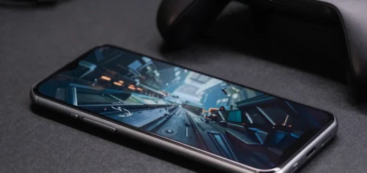 Gaming Phones Need More Than a Fast Chip